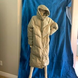 Top Shop - Brand New Trench Puffer Jacket w/side zippers.  Color is Sage